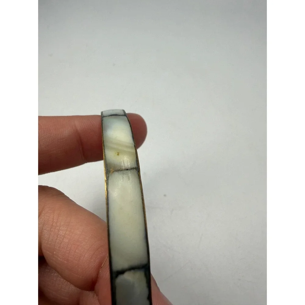 Vintage Brass Mother of Pearl Inlay Bangle Bracelet Iridescent Shell Boho